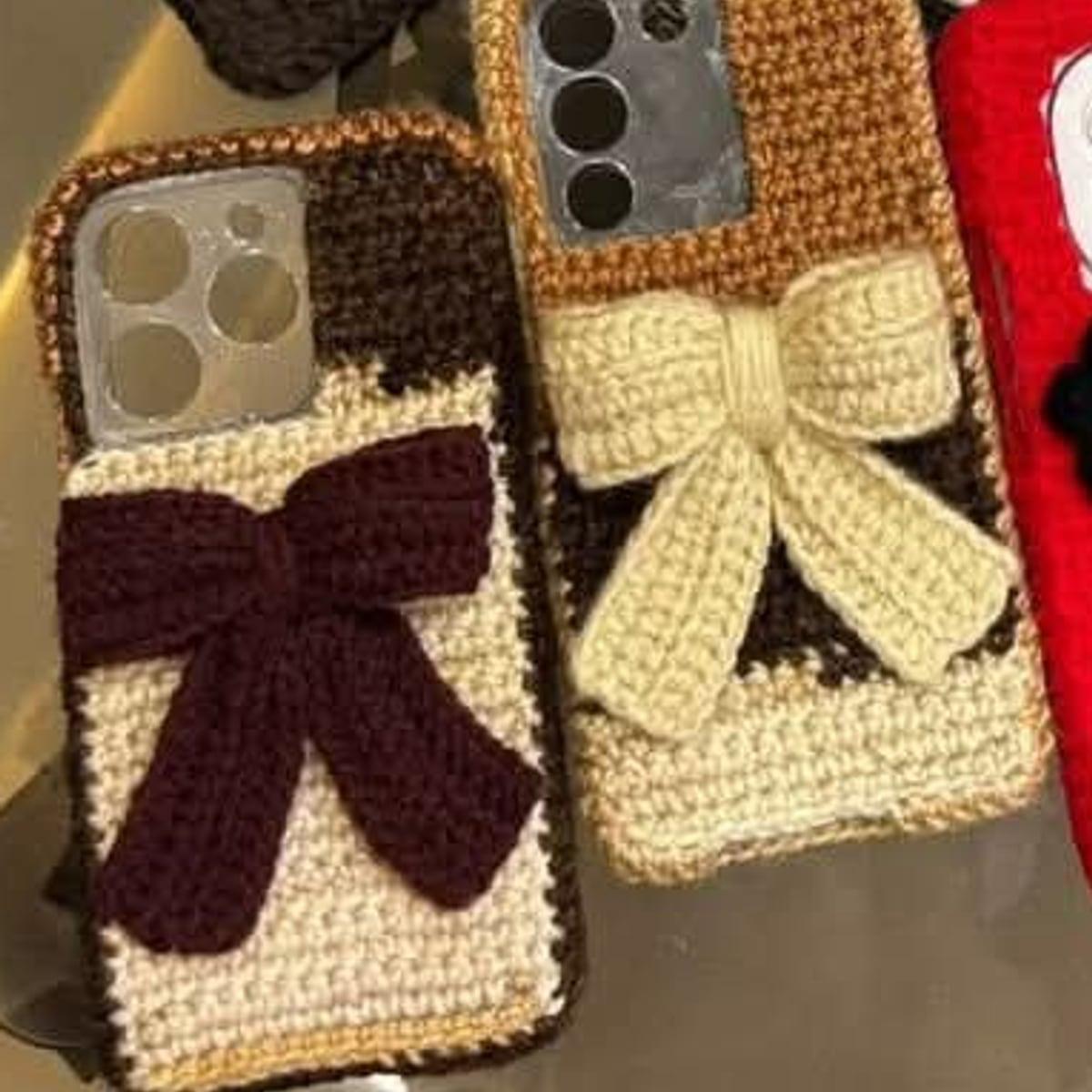 Crochet Phone Sleeve, view 1